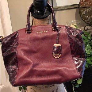 Michaels Kors Satchel
